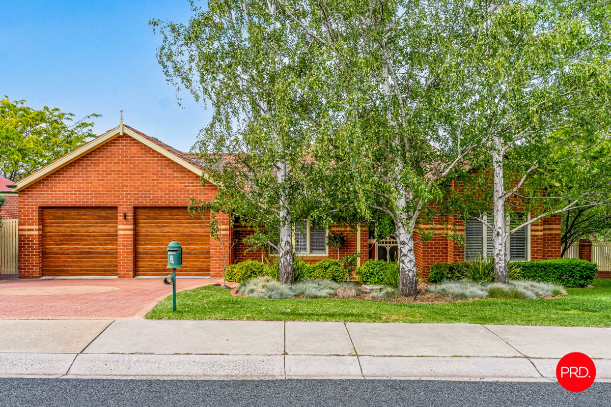 17 Bolton Drive, KENNINGTON VIC 3550