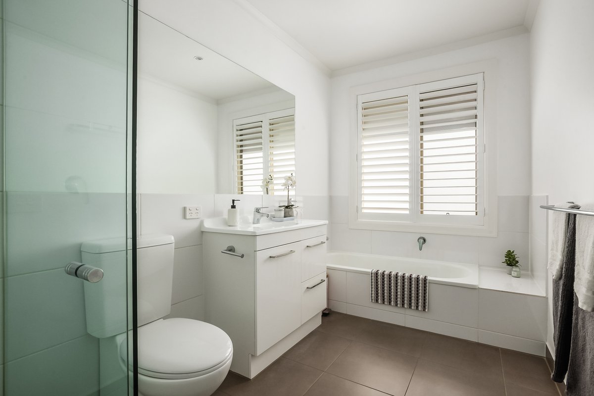 17 Cannes Grove Beaumaris - Residential for sale