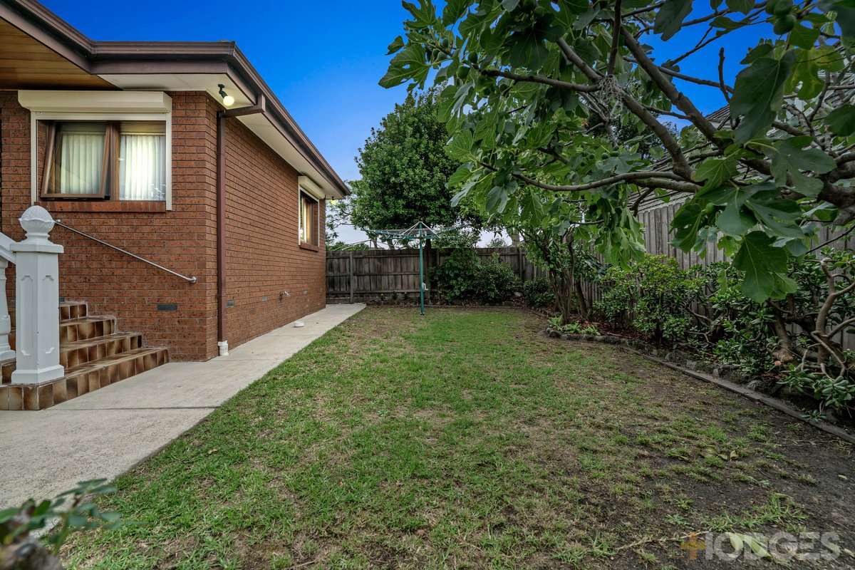 17 Dewrang Street Cheltenham - Residential for sale
