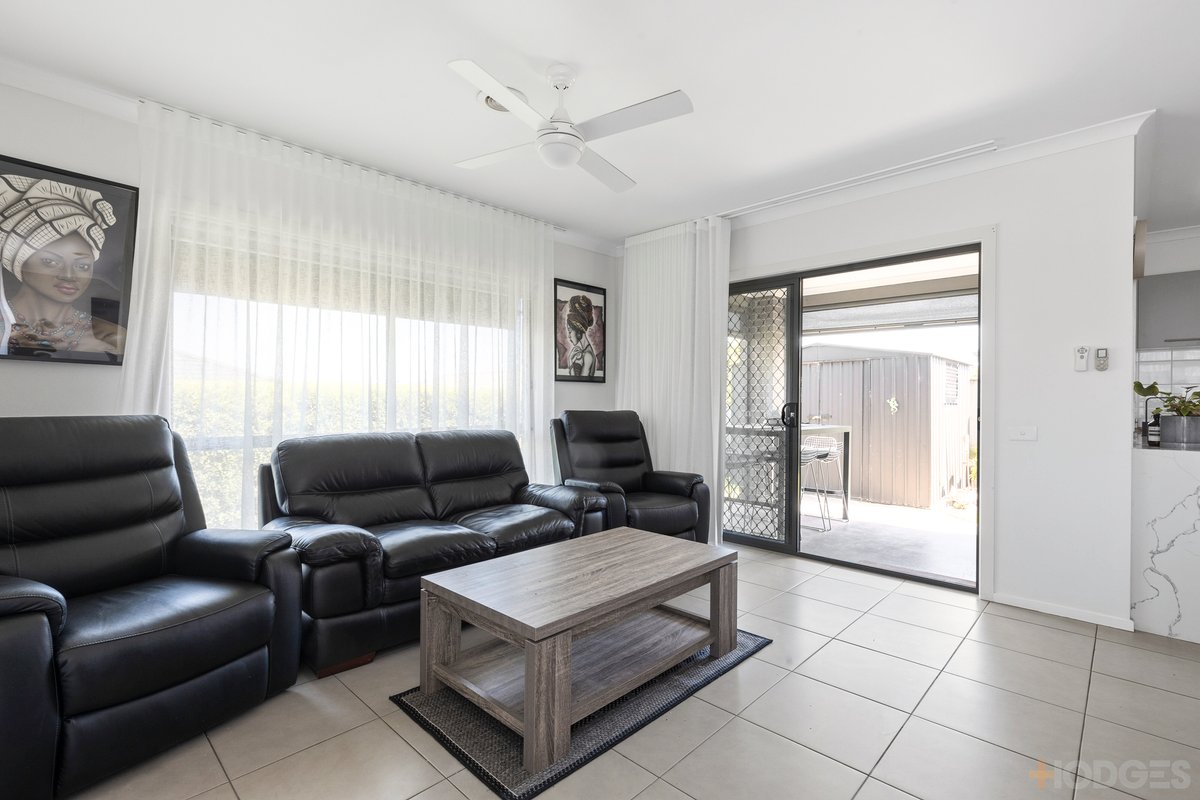 17 Ebbtide Drive Leopold - Residential for sale