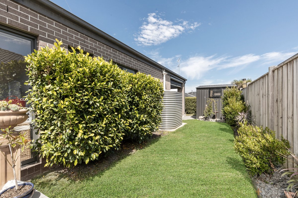17 Ebbtide Drive Leopold - Residential for sale