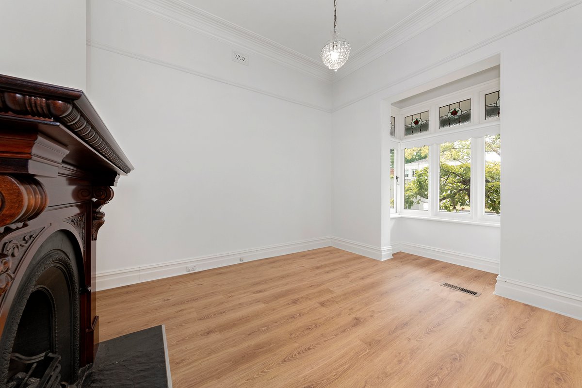 17 Elm Grove BRIGHTON - Residential for lease