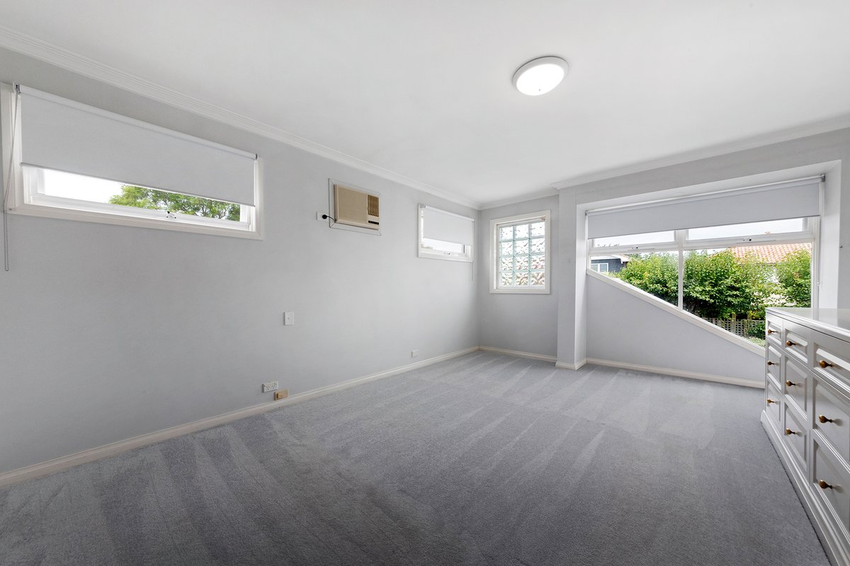 17 Elm Grove BRIGHTON - Residential for lease