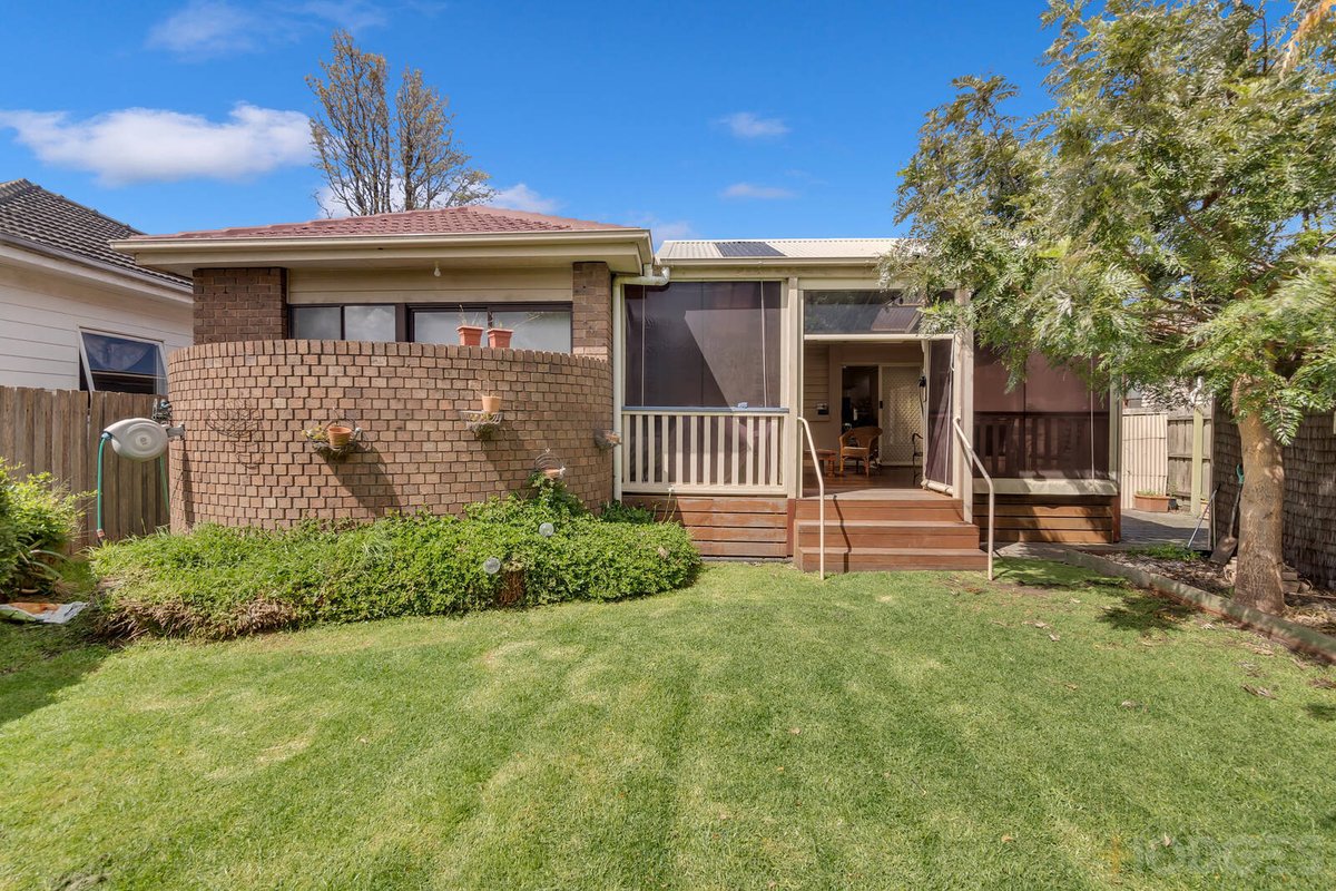 17 Foam Street Aspendale - Residential for sale