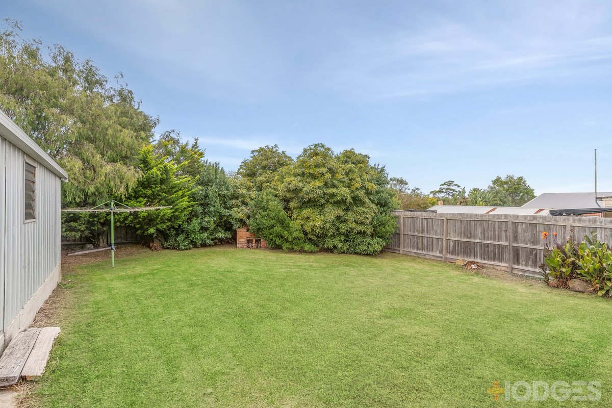 17 Gibbs Street Newcomb - Residential for sale