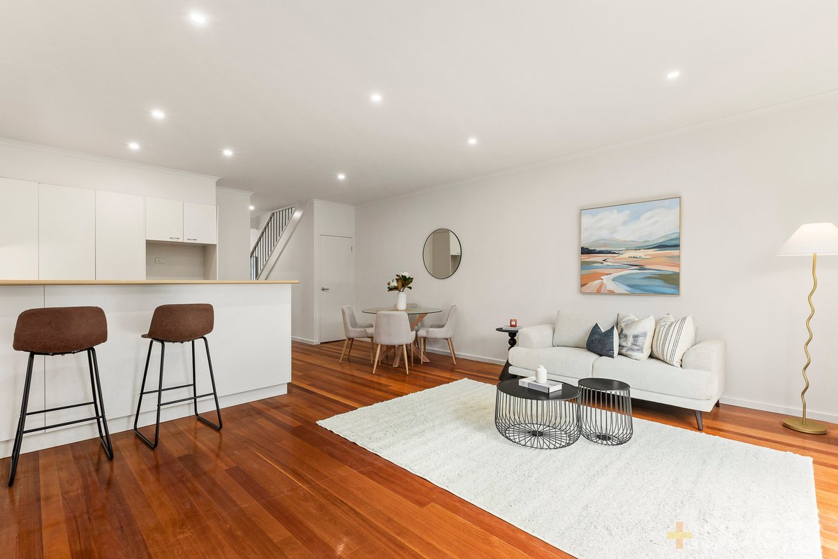 17 Highview Road Bentleigh East - Residential for sale