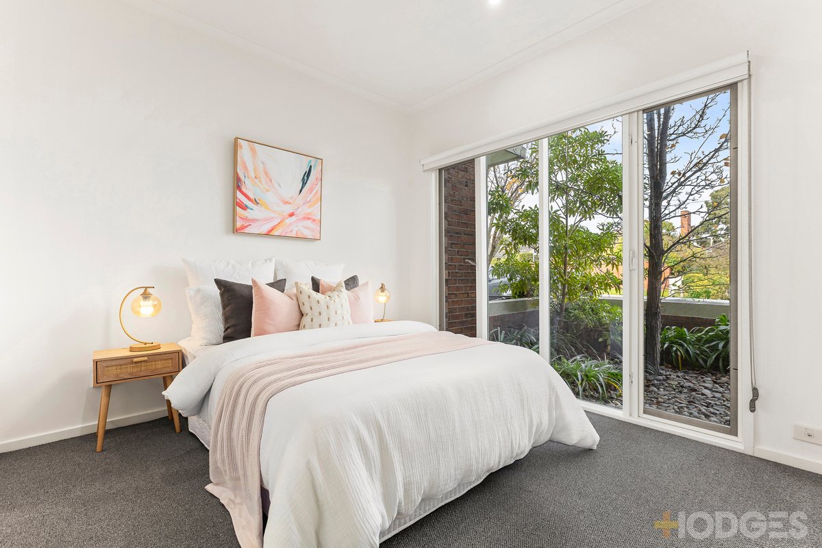 17 Highview Road Bentleigh East - Residential for sale