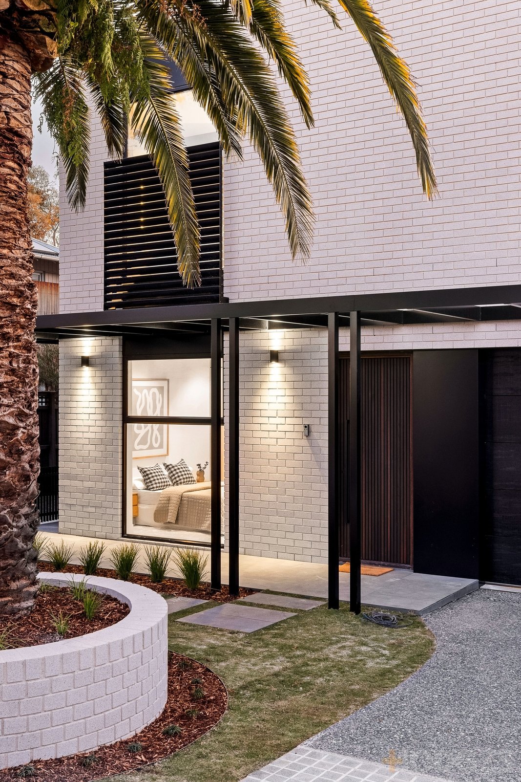 17 Holzer Street Sandringham - Residential for sale