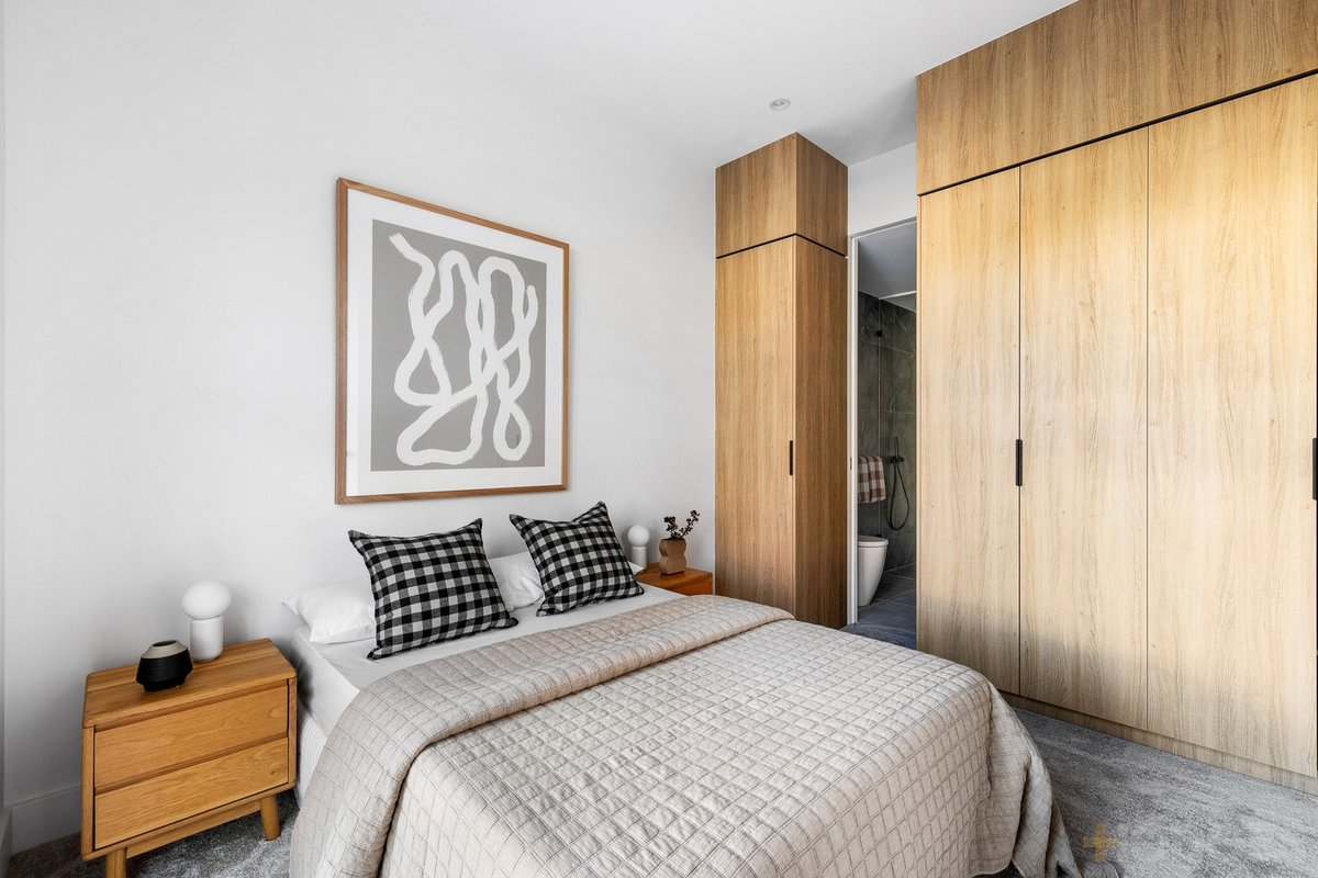 17 Holzer Street Sandringham - Residential for sale