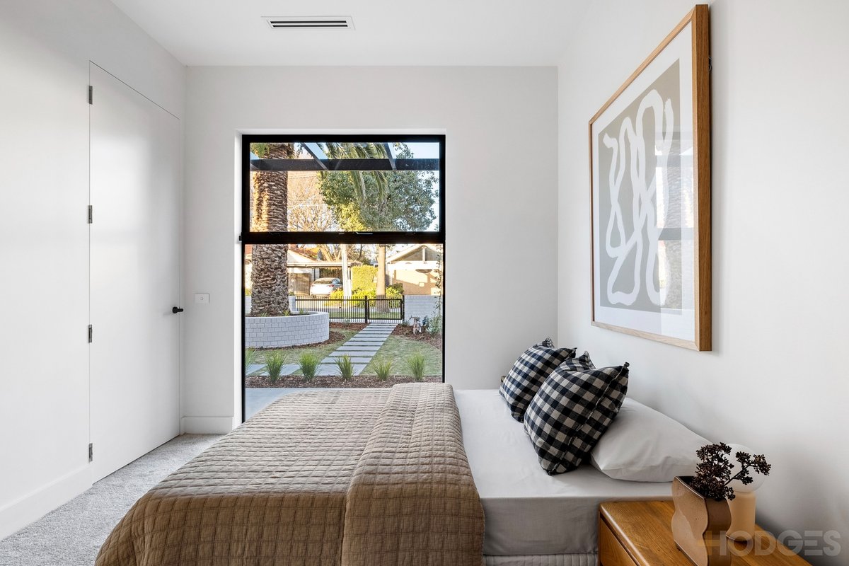 17 Holzer Street Sandringham - Residential for sale