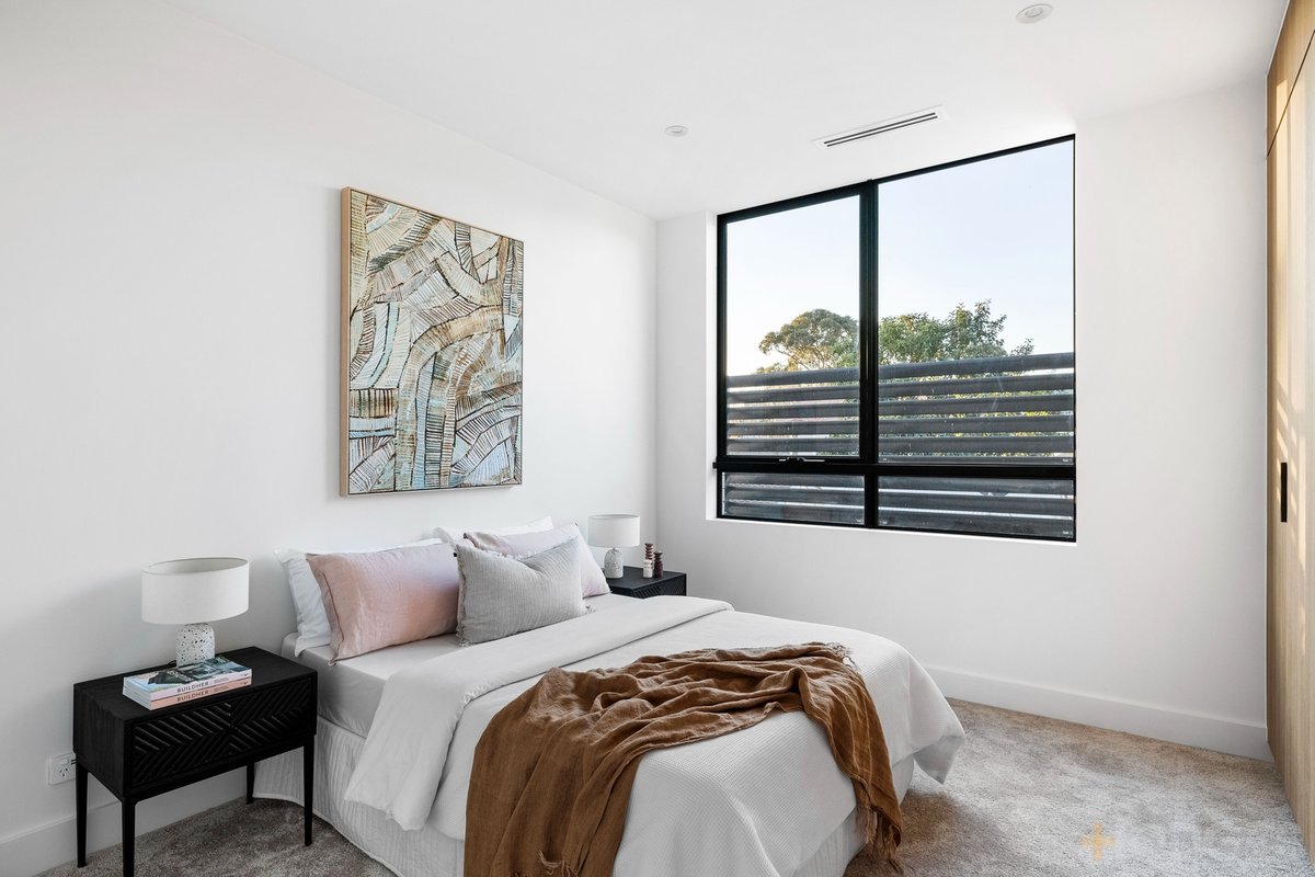 17 Holzer Street Sandringham - Residential for sale