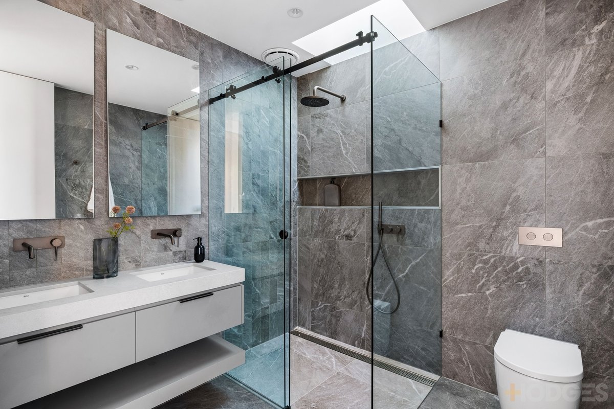 17 Holzer Street Sandringham - Residential for sale