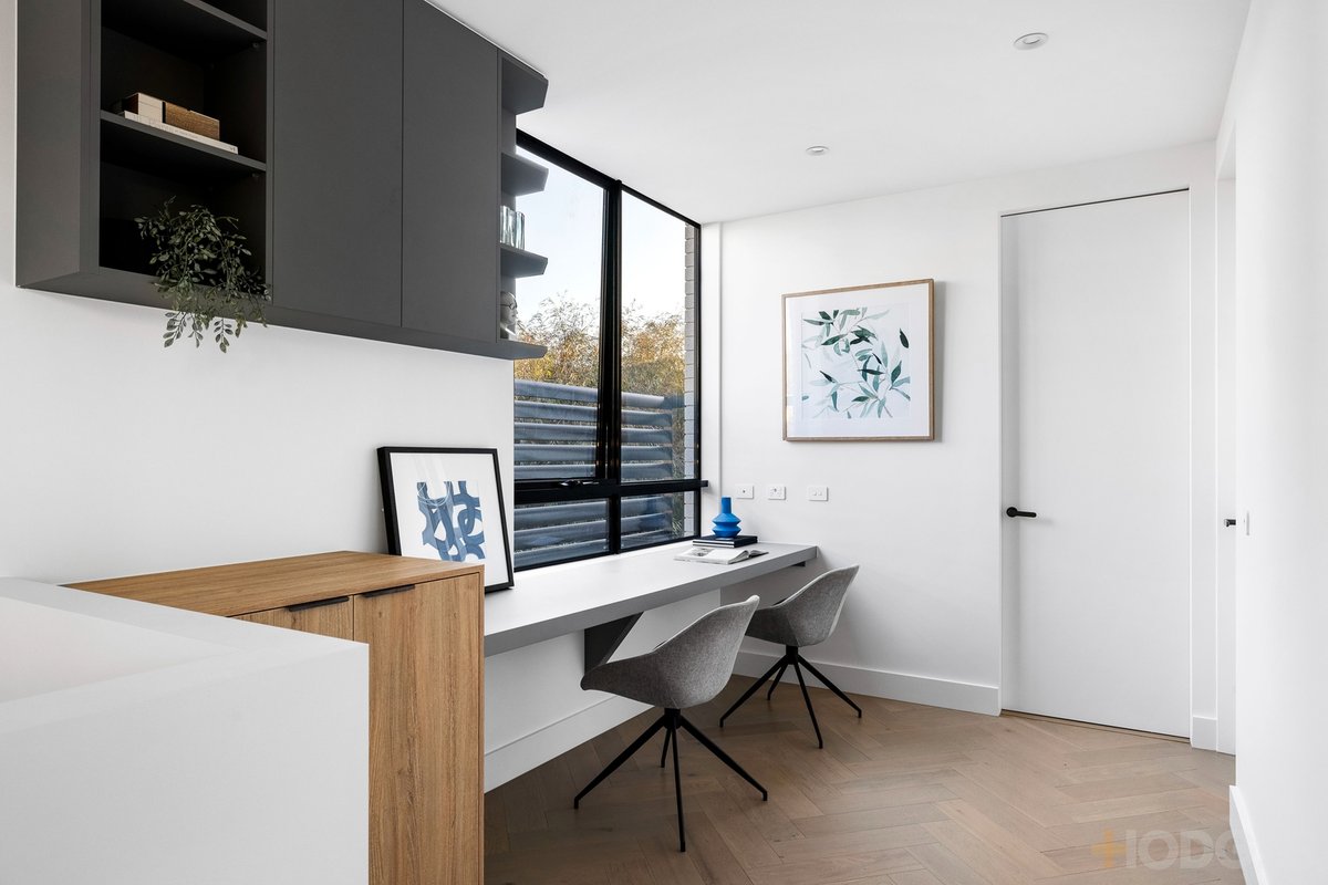 17 Holzer Street Sandringham - Residential for sale