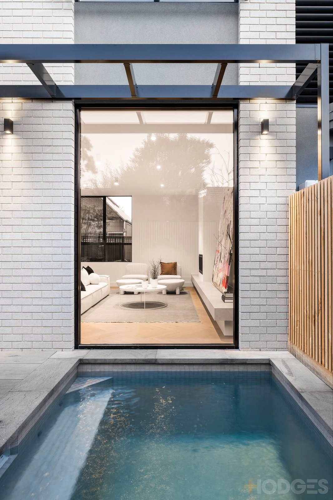 17 Holzer Street Sandringham - Residential for sale