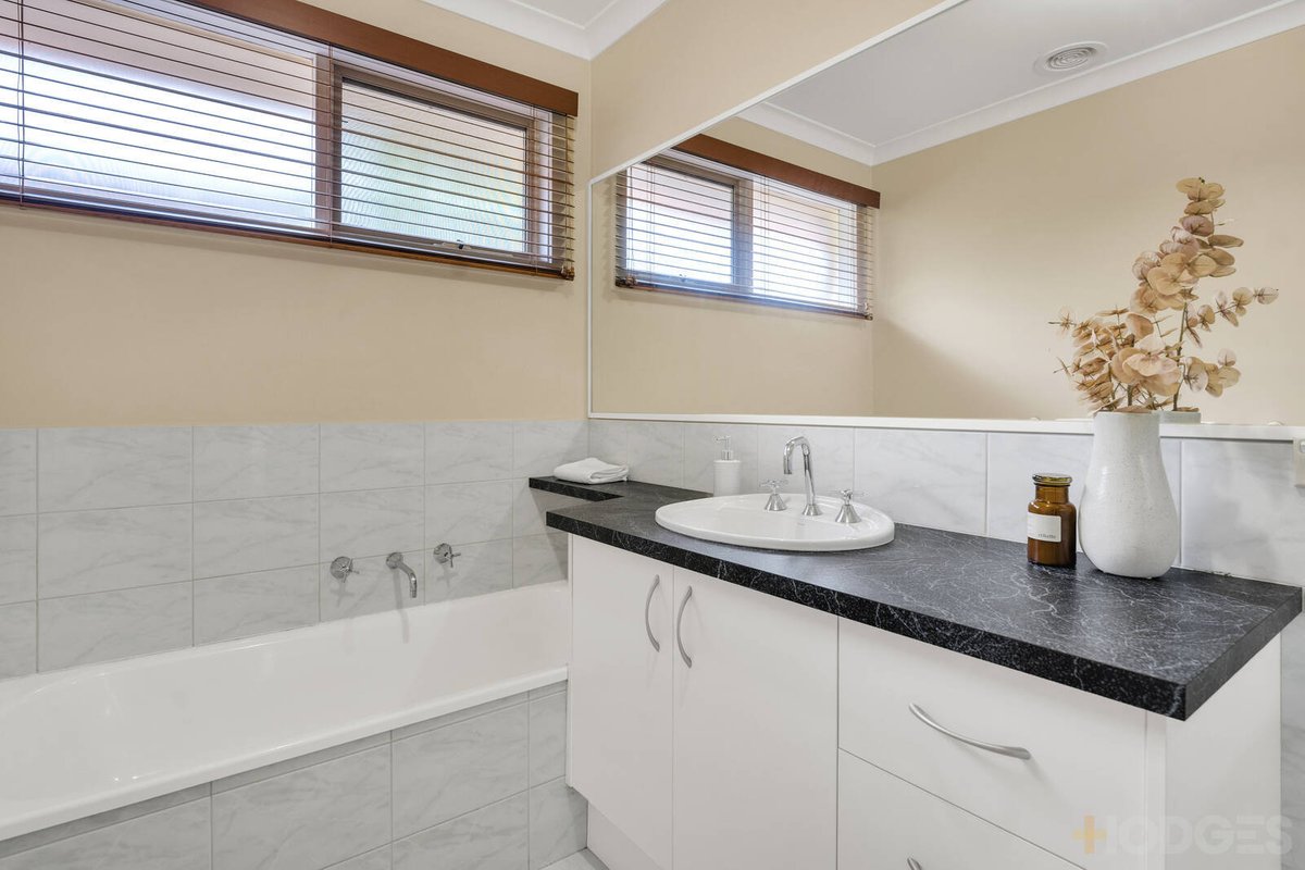 17 Immerset Drive Chelsea Heights - Residential for sale