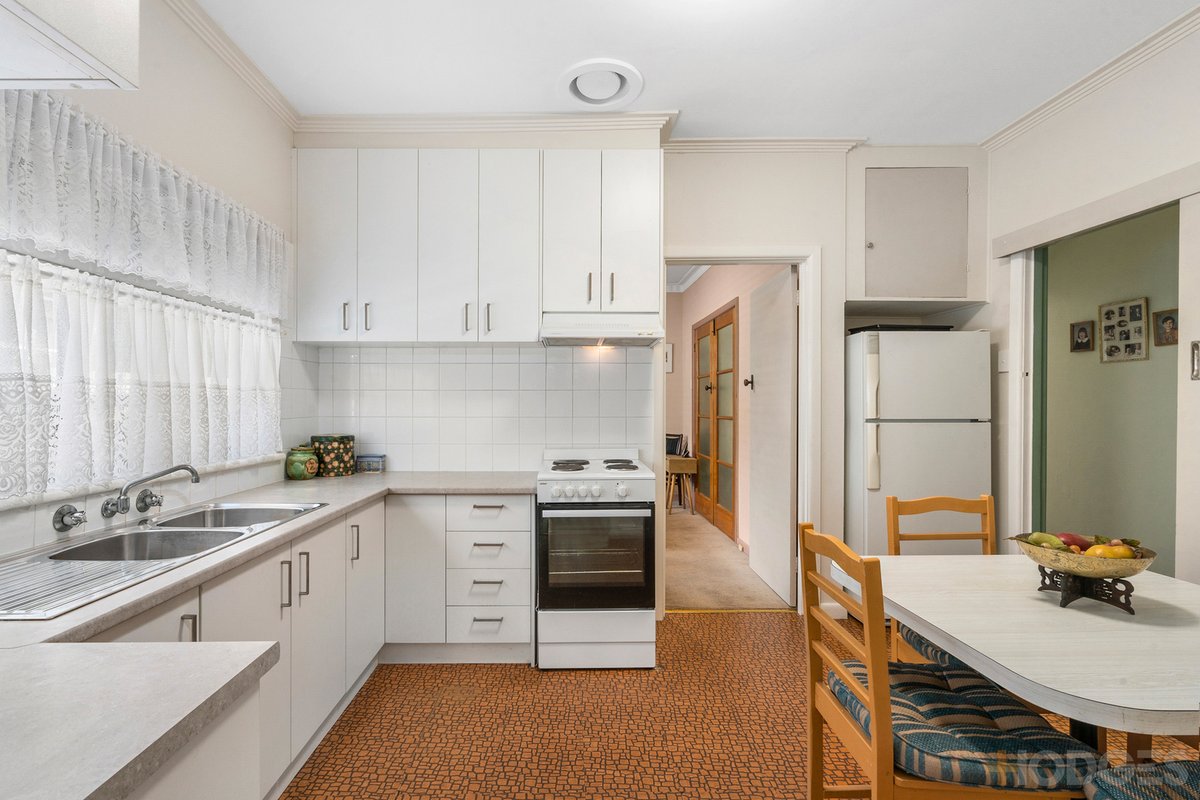 17 Langibanool Avenue Hamlyn Heights - Residential for sale