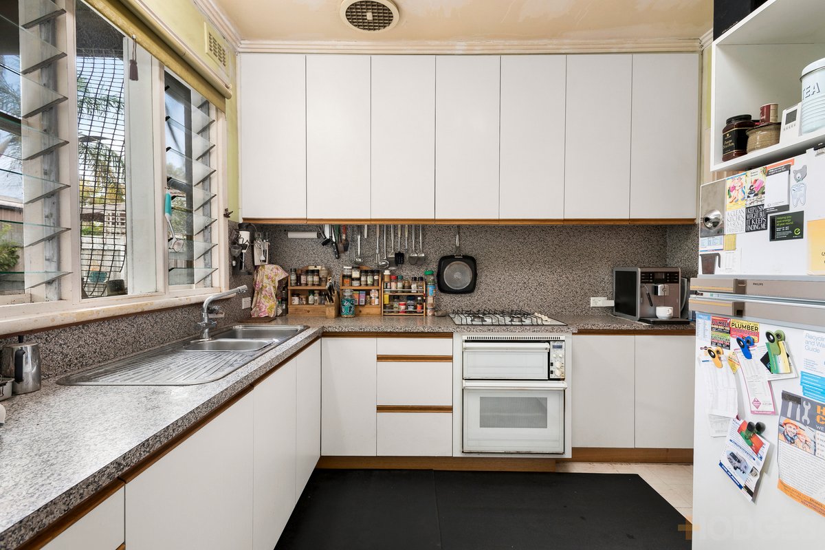 17 Lawson Parade Highett - Residential for sale