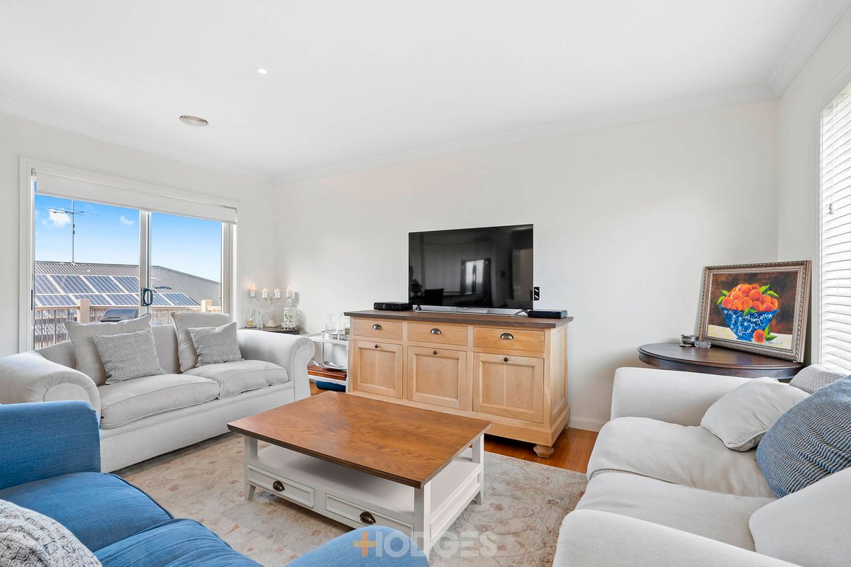 1 / 7 Leigh Road Highton - Residential for sale