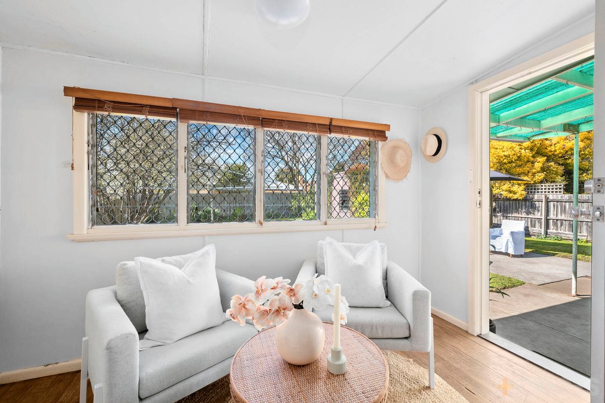 17 Little Avenue Hamlyn Heights - Residential for sale