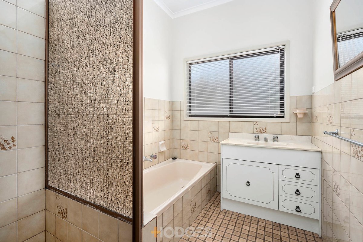 17 Loftus Street East Geelong - Residential for sale
