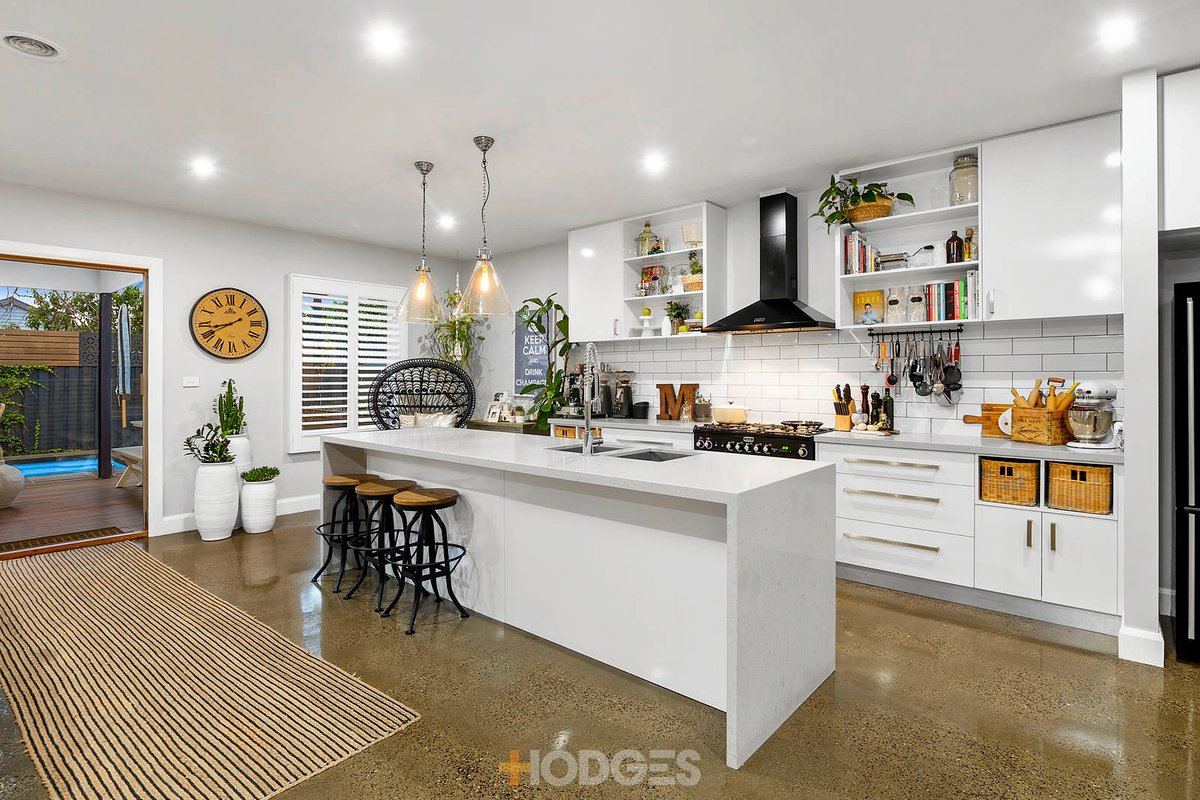 17 Margaret Street Rippleside - Residential for sale