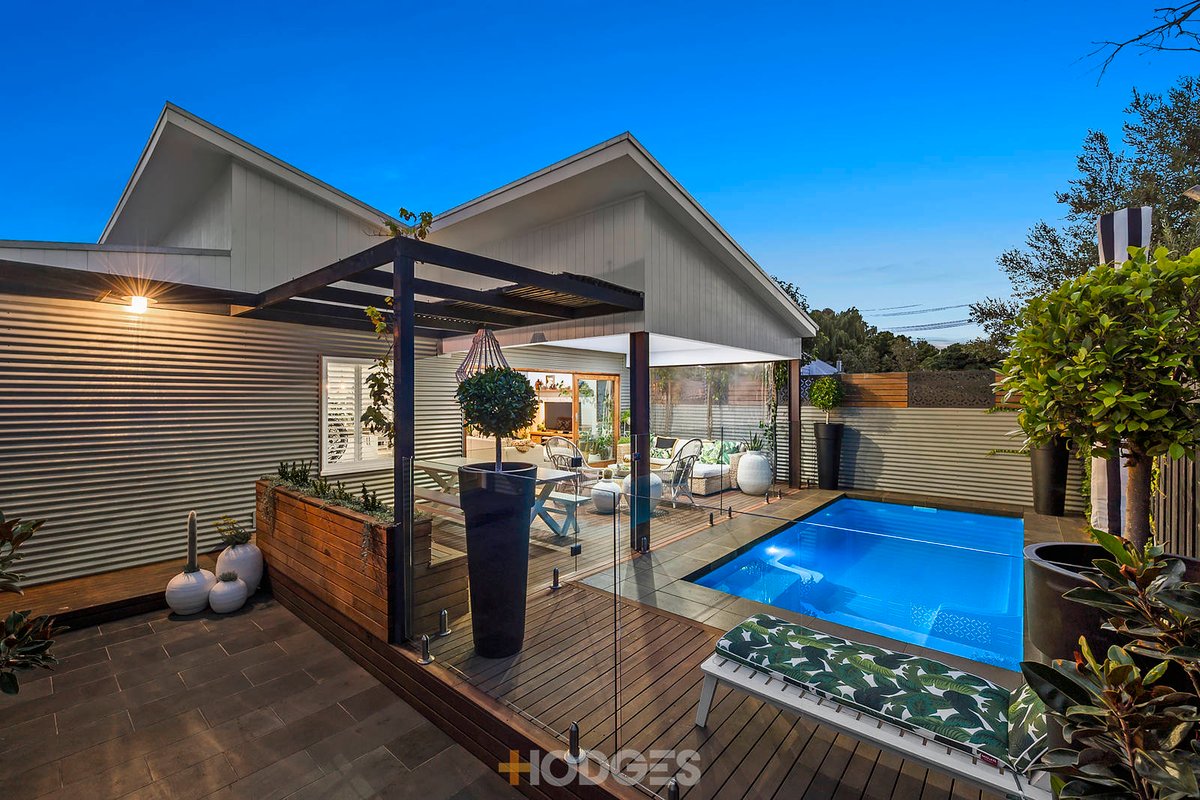 17 Margaret Street Rippleside - Residential for sale