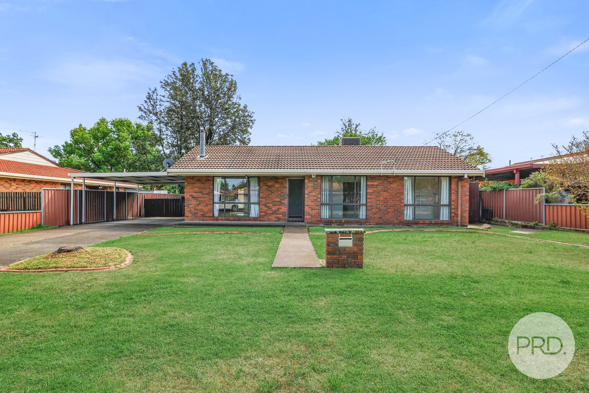 17 Maxwell Street, TAMWORTH NSW 2340