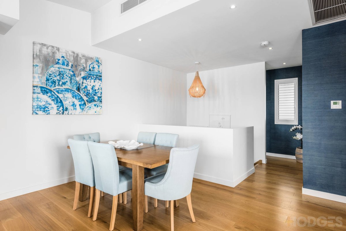 17 Newington Parade Chelsea - Residential for sale