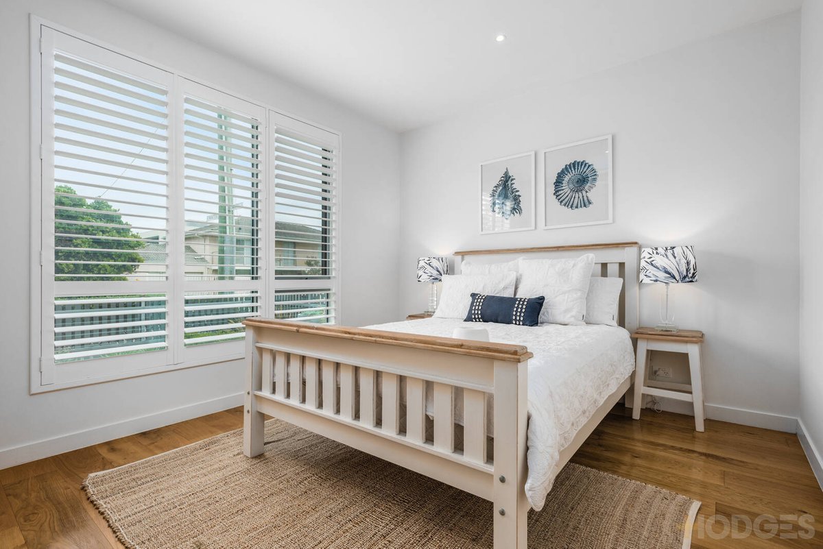 17 Newington Parade Chelsea - Residential for sale