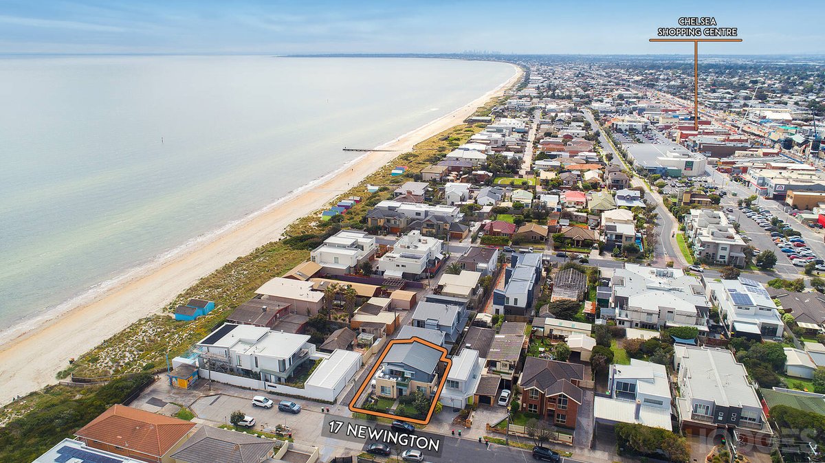 17 Newington Parade Chelsea - Residential for sale