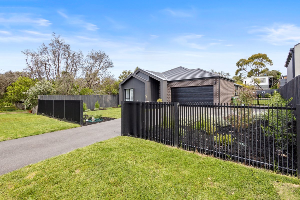 17 Niblick Street RYE - Residential for sale