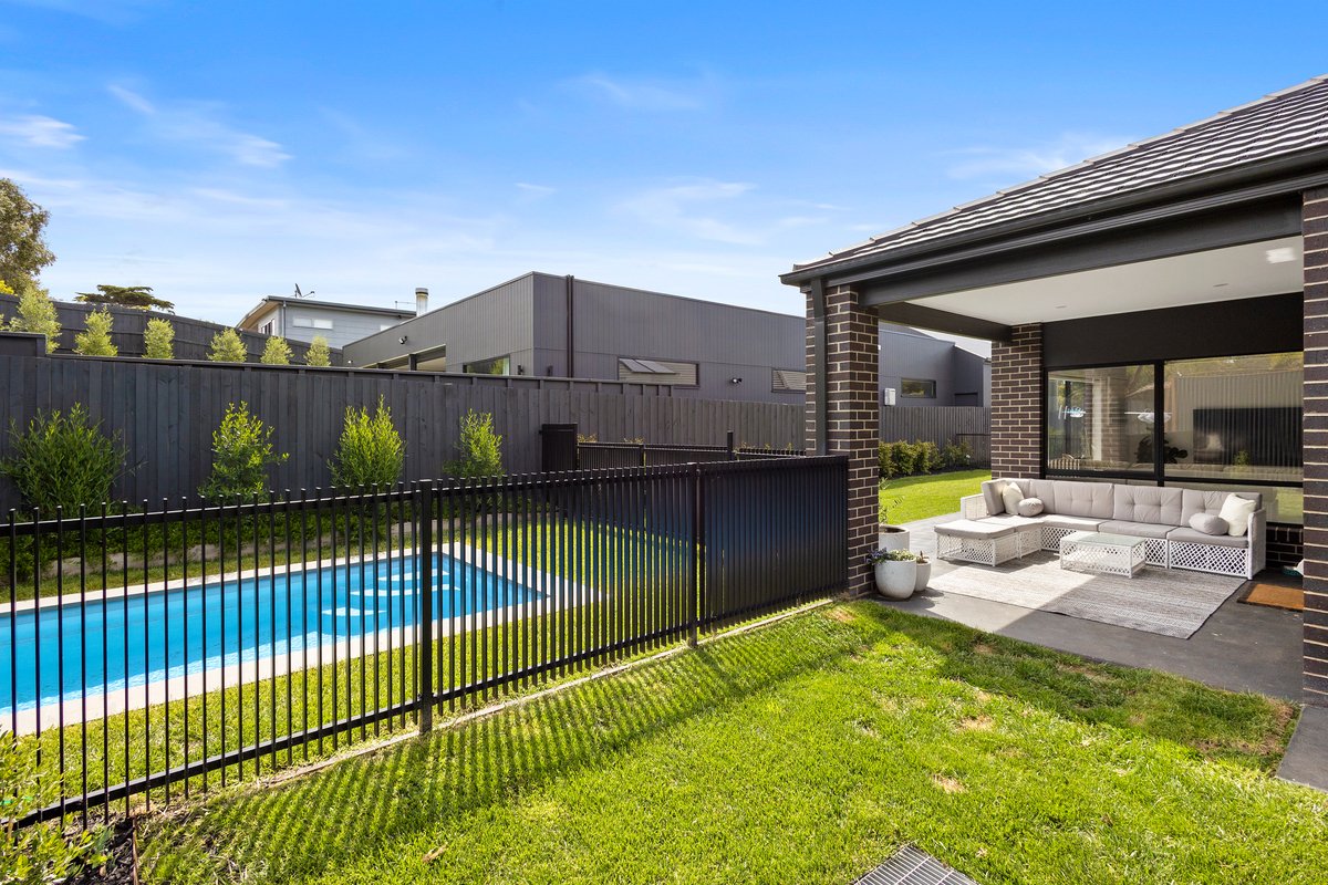 17 Niblick Street RYE - Residential for sale