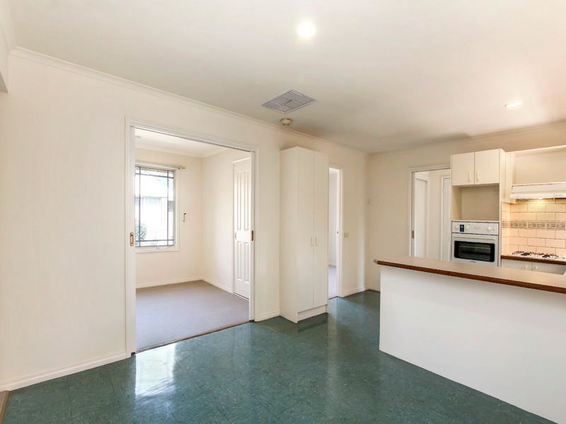 1 / 7 Parkview Drive ASPENDALE - Residential for sale
