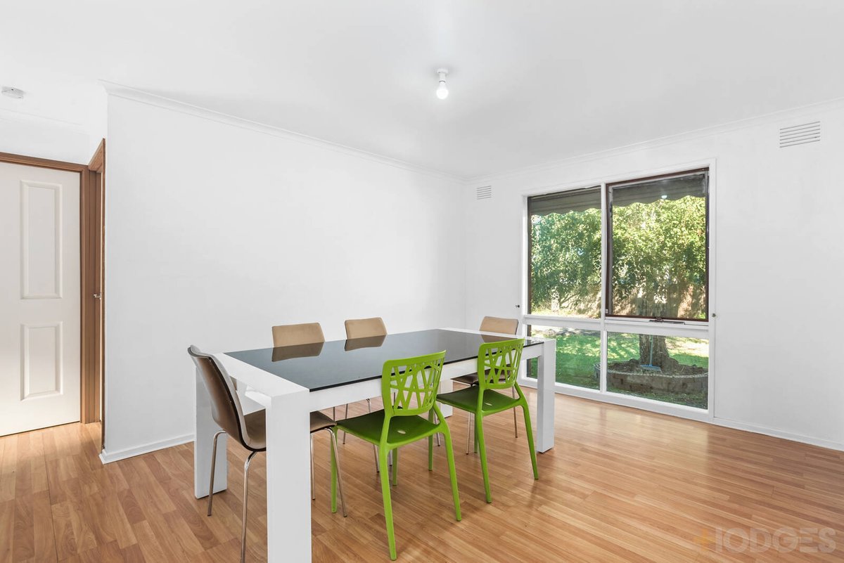 17 Phillip Court Cranbourne North - Residential for sale