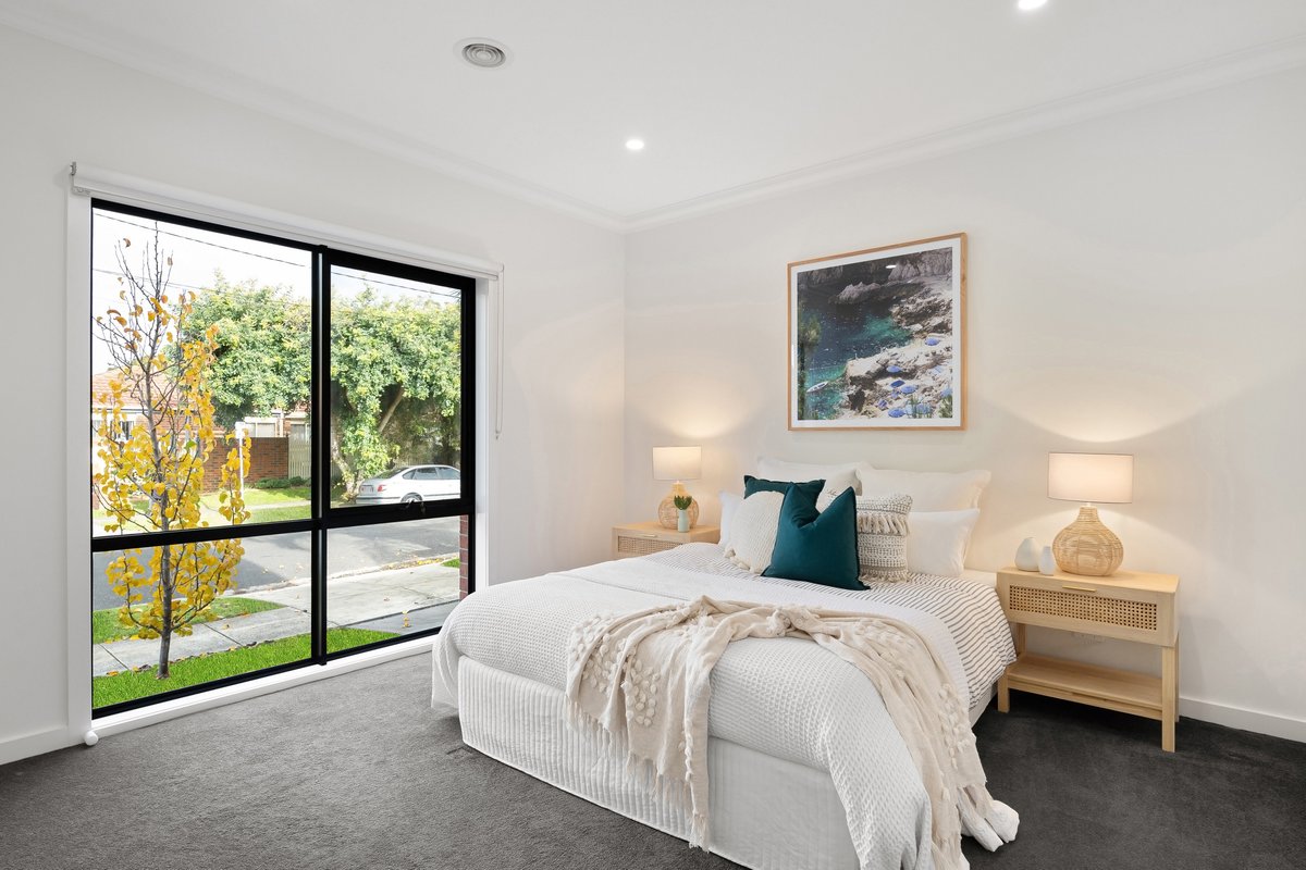 1 / 7 Reid Street FRANKSTON - Residential for sale