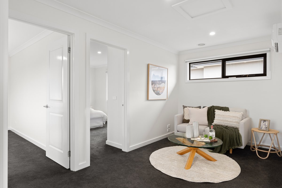 1 / 7 Reid Street FRANKSTON - Residential for sale