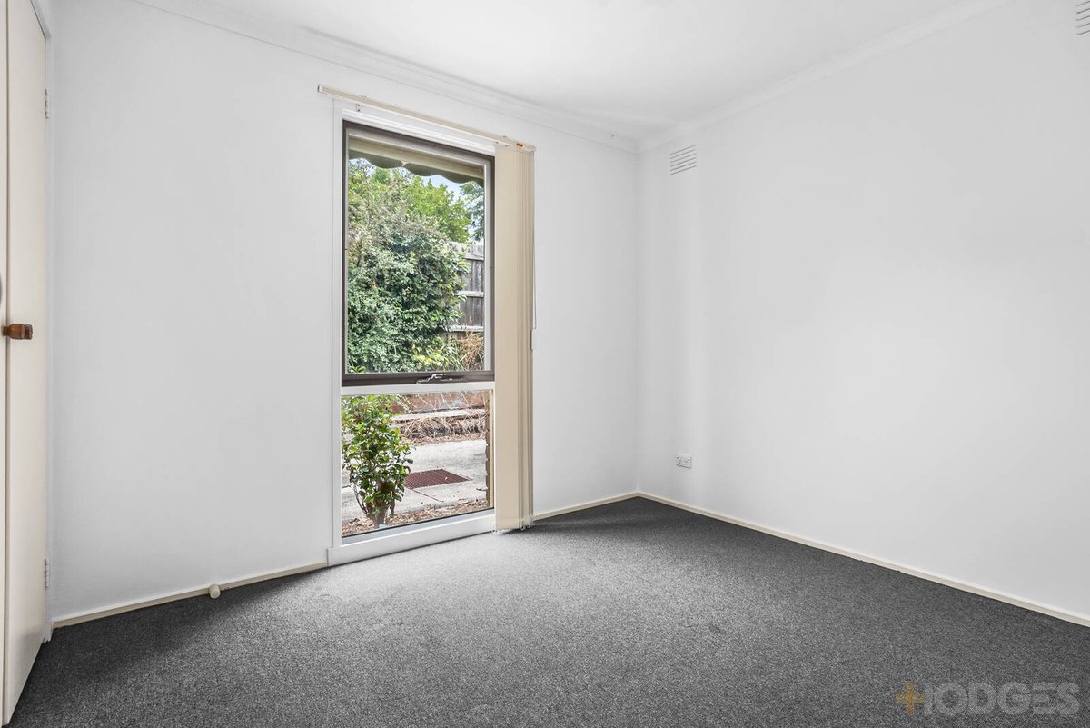 1 / 7 Saint Johns Avenue Frankston - Residential for sale