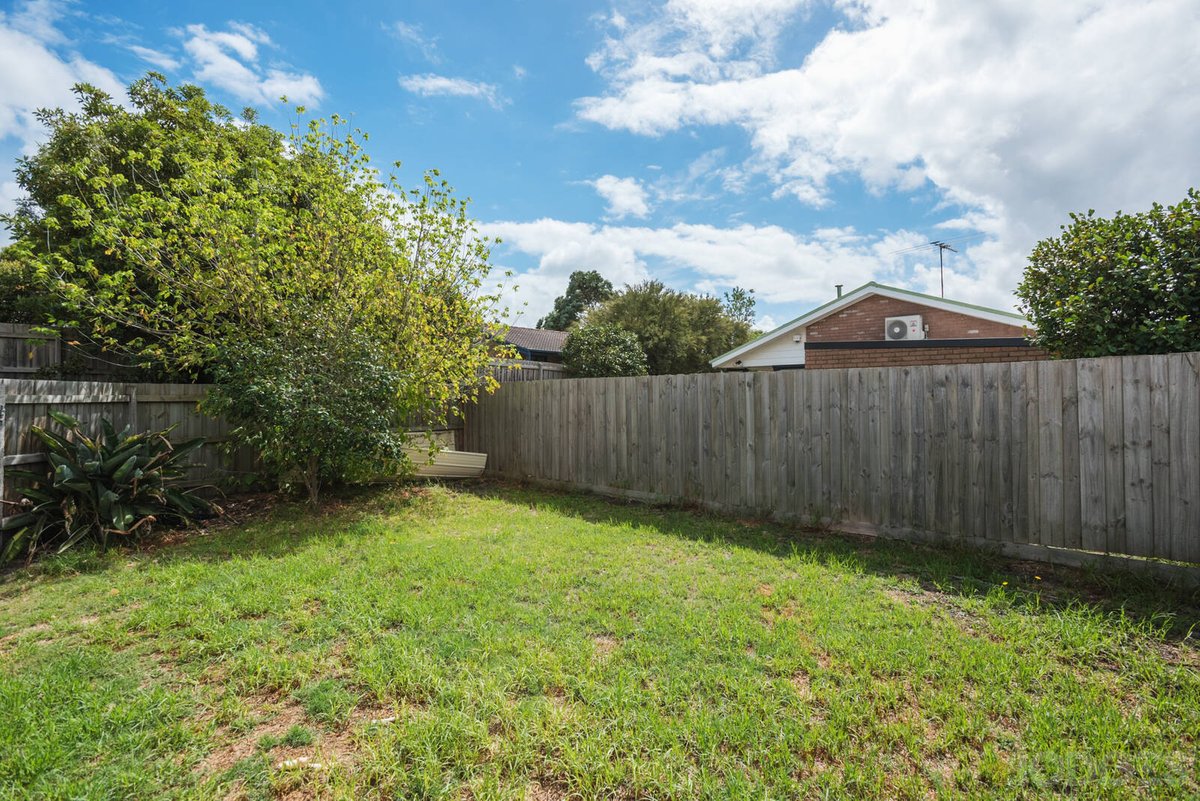 1 / 7 Saint Johns Avenue Frankston - Residential for sale