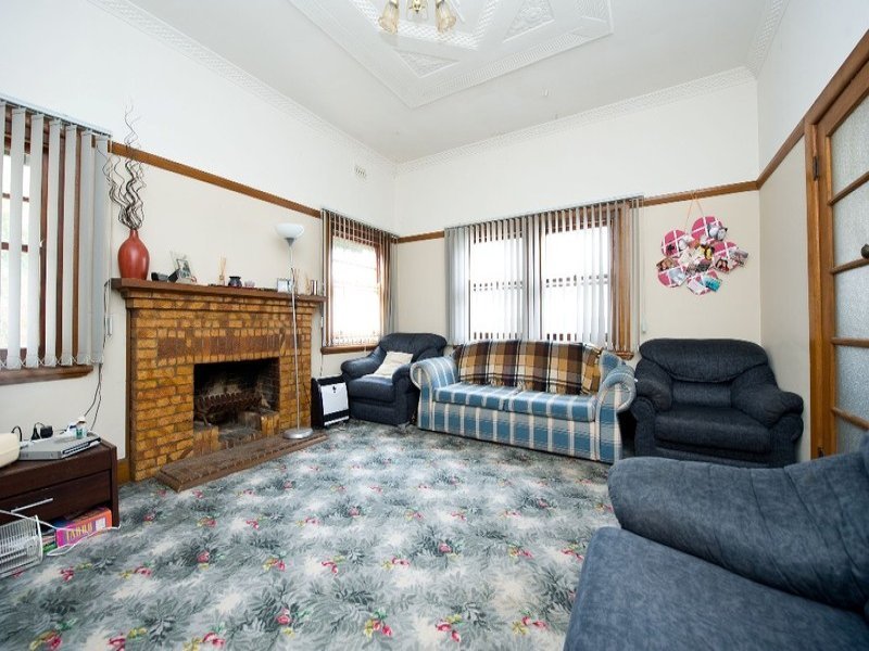 17 Schild Street YARRAVILLE - Residential for sale