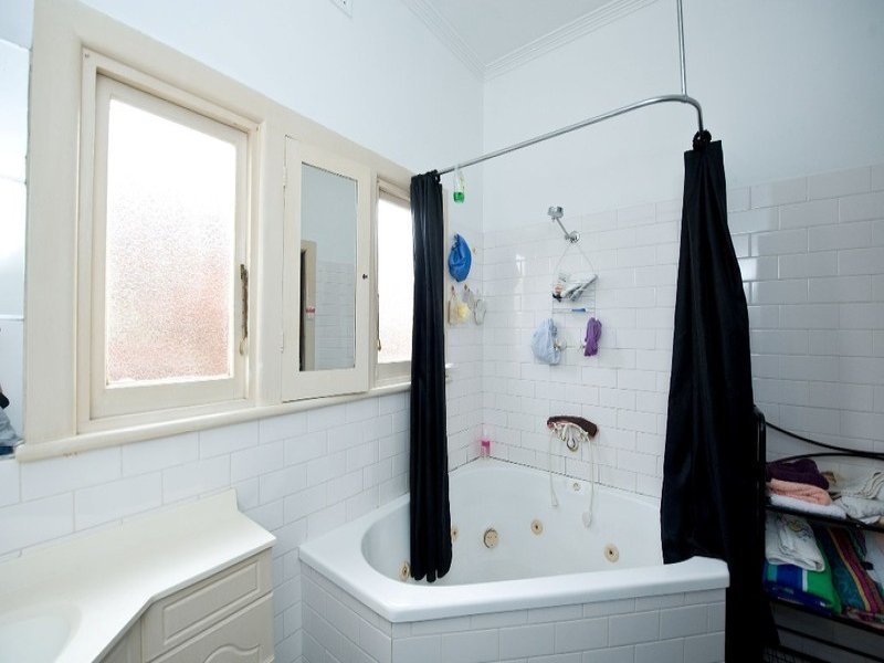 17 Schild Street YARRAVILLE - Residential for sale