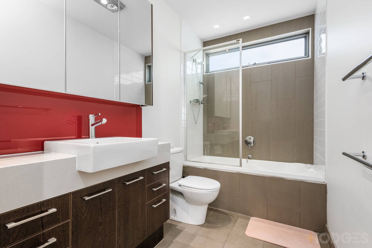 17 Silverbanks Grove Mentone - Residential for sale