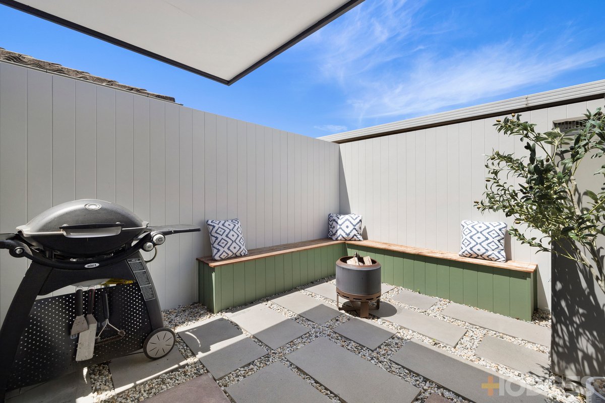 1 / 7 Stawell Street Mentone - Residential for sale