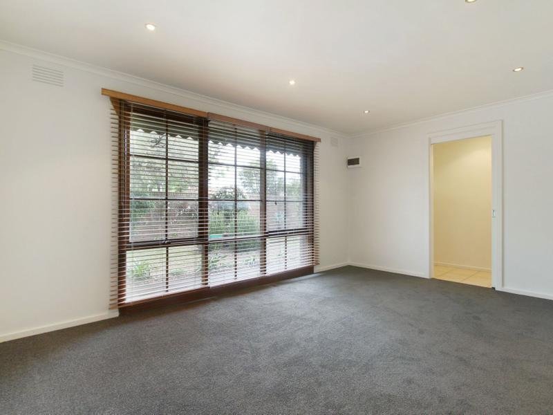 1 / 7 Stawell Street MENTONE - Residential for sale