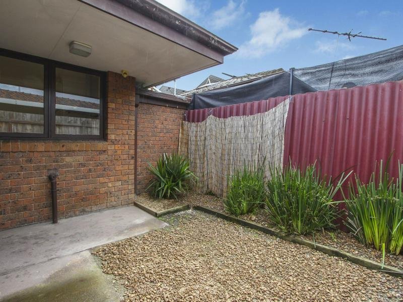 1 / 7 Stawell Street MENTONE - Residential for sale
