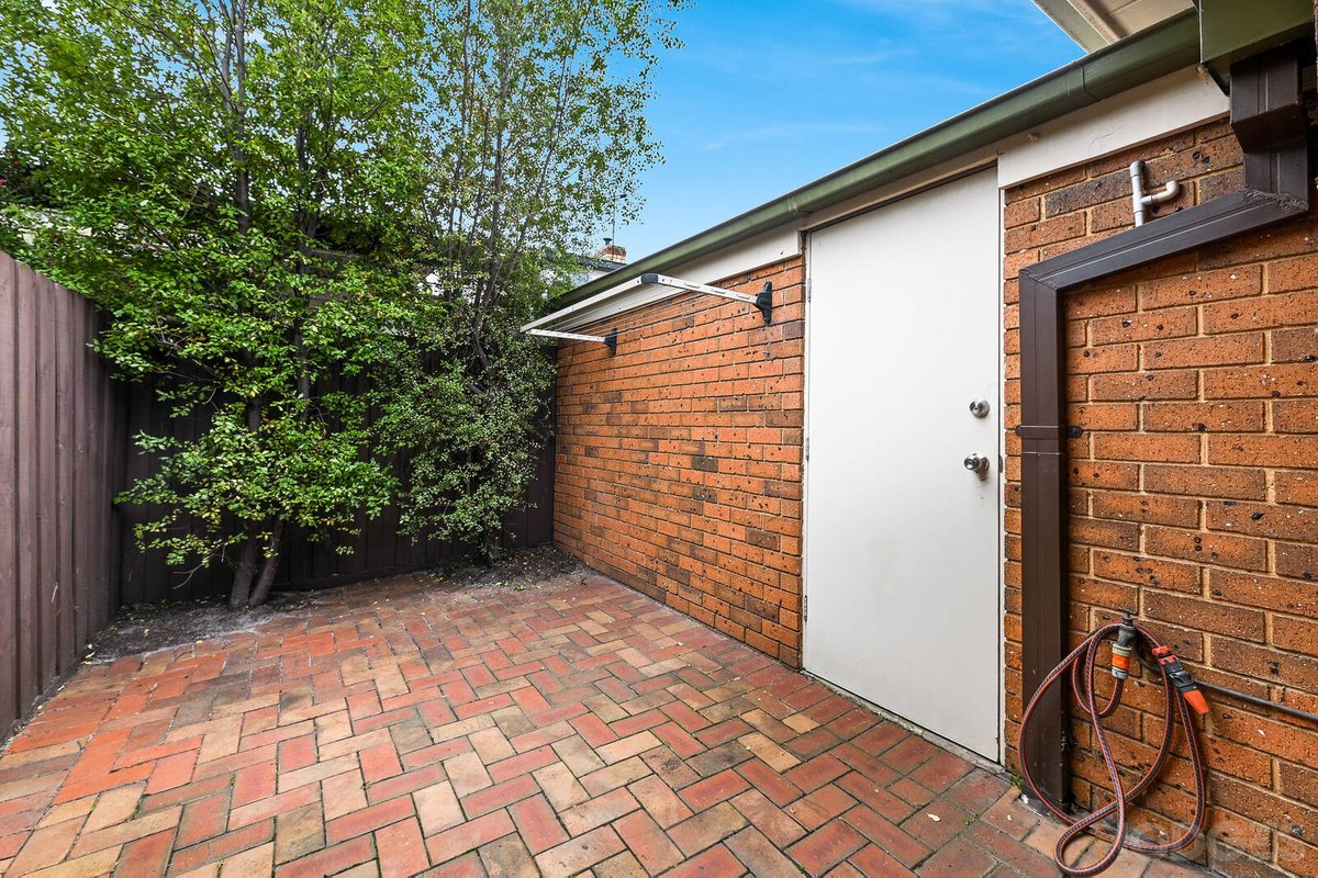 1 / 7 Voumard Street Oakleigh South - Residential for sale