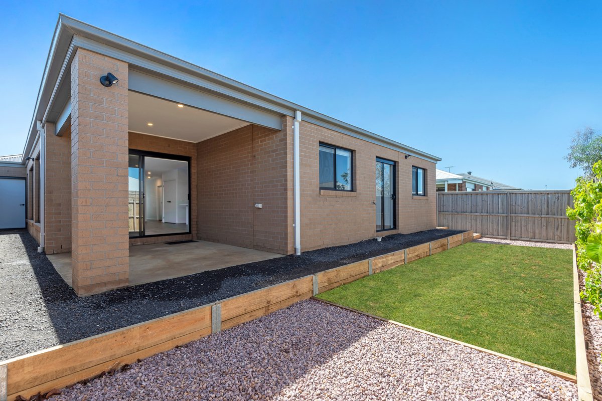 17 Wattleside Dr  Ocean Grove - Residential for lease
