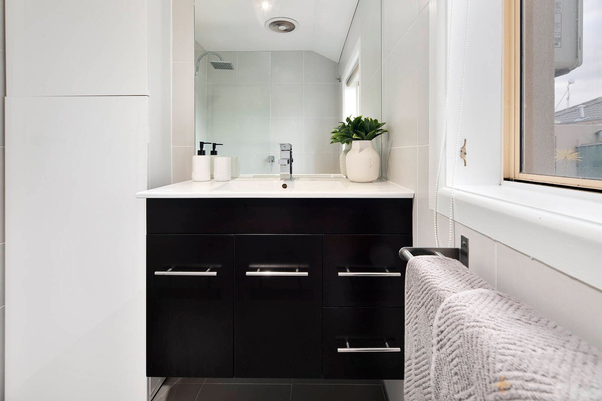 1 / 70 Beaumaris Parade Highett - Residential for sale