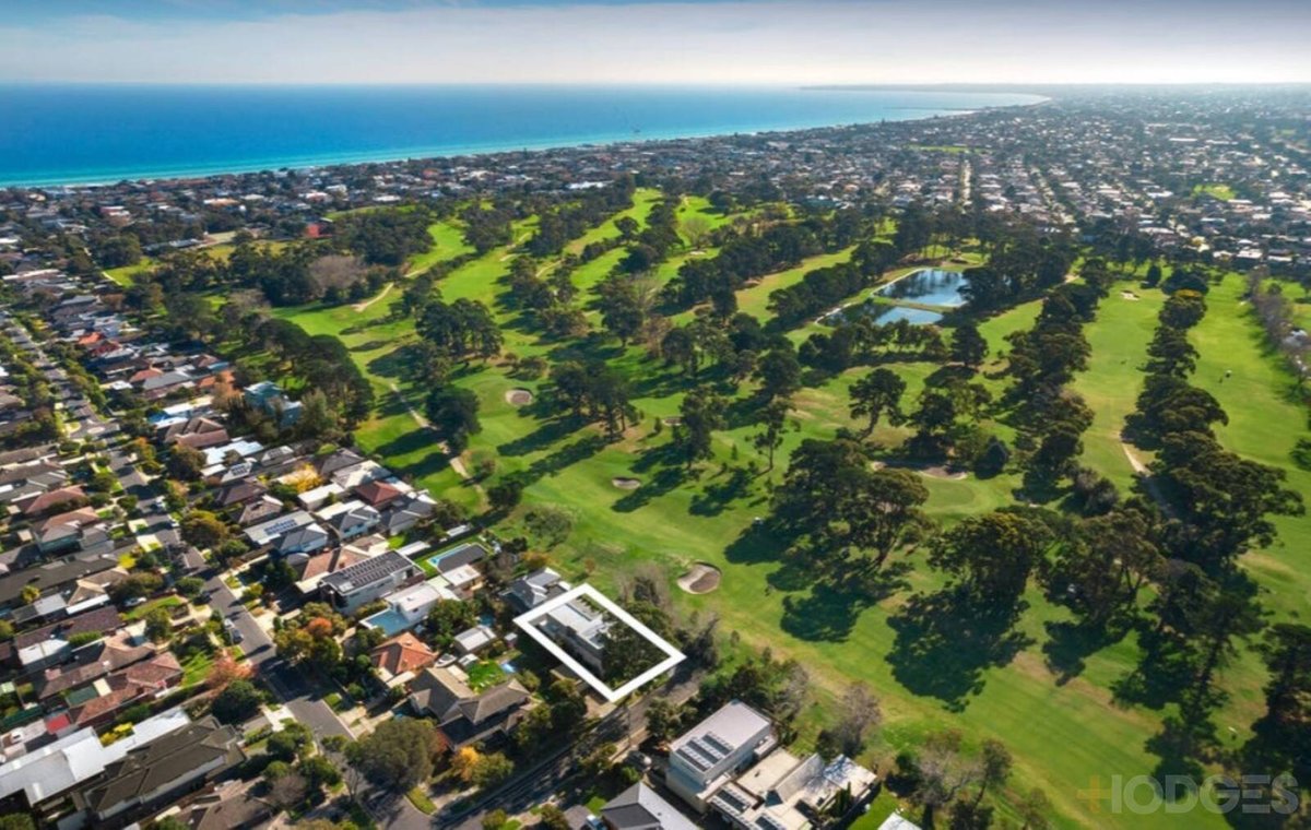 1 / 70 Kinross Avenue Edithvale - Residential for sale