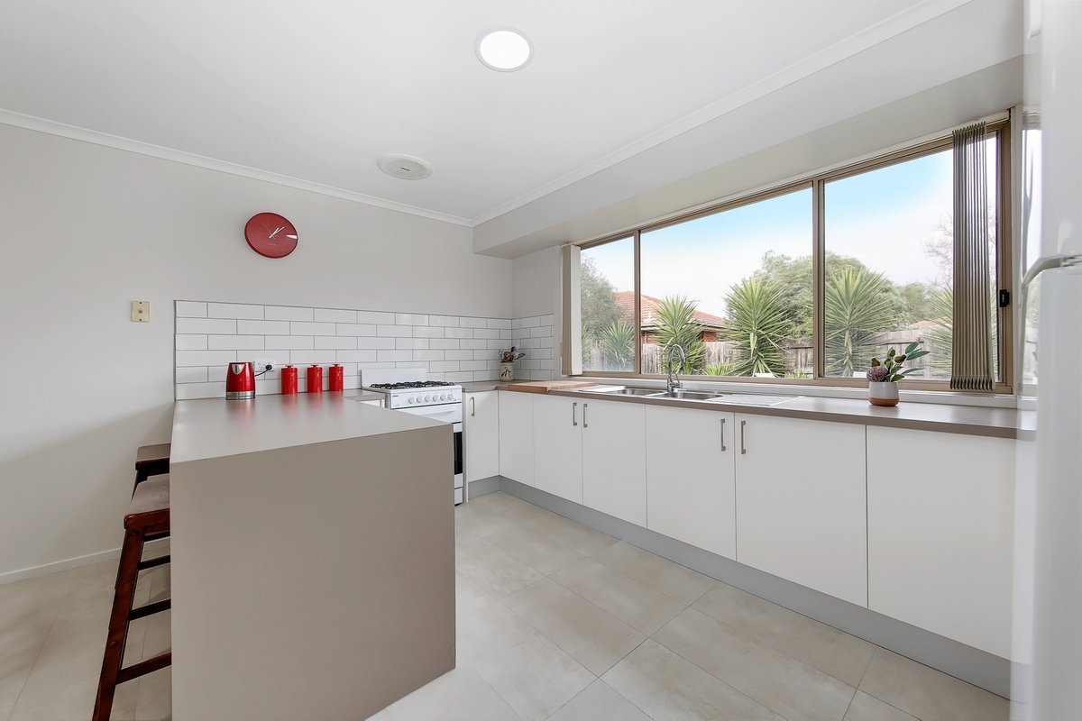 17 / 139 Tarneit Road Werribee - Residential for sale