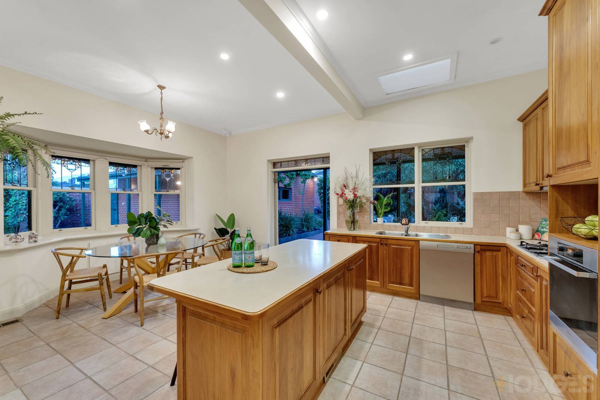 172 Charman Road Mentone - Residential for sale